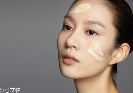 粉底不吸收怎么回事 這樣幫你完美解決 粉底不吸收怎么回事 這樣幫你完美解決