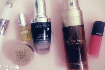 痘痘肌用什么肌底液好 祛痘淡印有秘訣 痘痘肌用什么肌底液好 祛痘淡印有秘訣