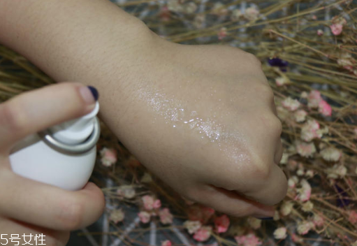 薇諾娜保濕噴霧成分有什么 小分子更易吸收 薇諾娜保濕噴霧成分有什么 小分子更易吸收