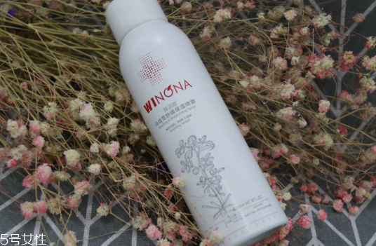 薇諾娜保濕噴霧成分有什么 小分子更易吸收 薇諾娜保濕噴霧成分有什么 小分子更易吸收