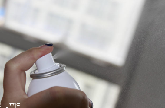 薇諾娜保濕噴霧成分有什么 小分子更易吸收 薇諾娜保濕噴霧成分有什么 小分子更易吸收