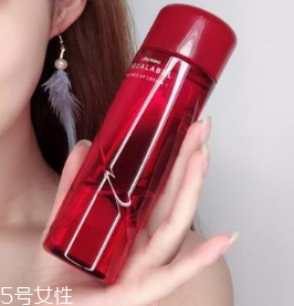 資生堂水之印紅色適合什么年齡 氨基酸對抗初老 資生堂水之印紅色適合什么年齡 氨基酸對抗初老