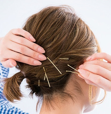 夏天短發(fā)怎么扎涼快還好看 夏天短發(fā)怎么扎涼快還好看