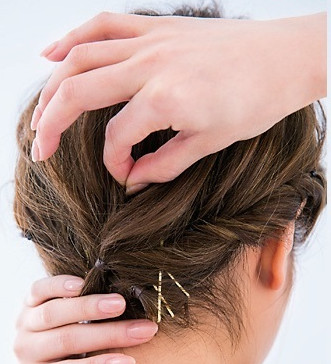 夏天短發(fā)怎么扎涼快還好看 夏天短發(fā)怎么扎涼快還好看