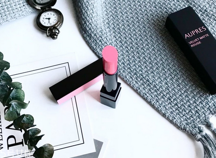 歐珀萊絲絨唇膏試色 秋冬必入款 歐珀萊絲絨唇膏試色 秋冬必入款