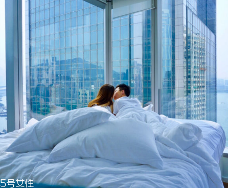 羽絨被可以用來(lái)鋪床嗎 會(huì)影響蓬松度 羽絨被可以用來(lái)鋪床嗎 會(huì)影響蓬松度