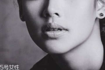 玻尿酸打下巴幾天能捏 24小時(shí)以?xún)?nèi)不要捏 玻尿酸打下巴幾天能捏 24小時(shí)以?xún)?nèi)不要捏