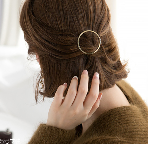 短發(fā)怎么打理才好看 今夏最火短發(fā)教程 短發(fā)怎么打理才好看 今夏最火短發(fā)教程