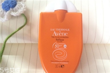 雅漾清爽倍護(hù)防曬乳好用嗎 雅漾防曬小金剛 雅漾清爽倍護(hù)防曬乳好用嗎 雅漾防曬小金剛