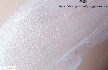 雅漾清爽倍護(hù)防曬乳好用嗎 雅漾防曬小金剛 雅漾清爽倍護(hù)防曬乳好用嗎 雅漾防曬小金剛