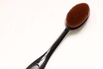 牙刷粉底刷和碗狀粉底刷哪個(gè)好 熱門(mén)粉底刷哪家強(qiáng) 牙刷粉底刷和碗狀粉底刷哪個(gè)好 熱門(mén)粉底刷哪家強(qiáng)