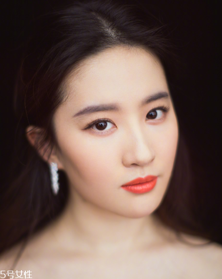 光子嫩膚和激光祛斑的區(qū)別 區(qū)別有點(diǎn)大 光子嫩膚和激光祛斑的區(qū)別 區(qū)別有點(diǎn)大