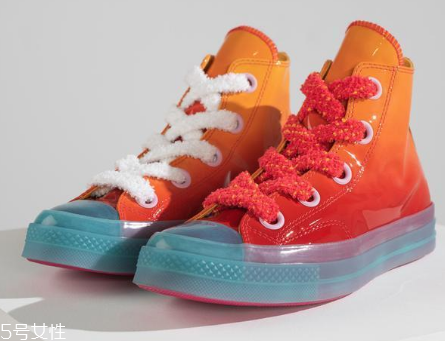 jw anderson聯(lián)名匡威果凍鞋多少錢 質感愛不釋手