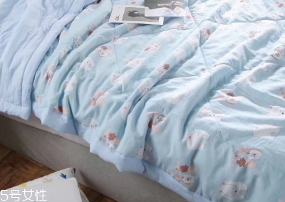 夏涼被多少錢一床 這個(gè)價(jià)位最合理 夏涼被多少錢一床 這個(gè)價(jià)位最合理