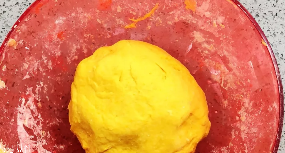 香蕉饅頭怎么做好吃 讓寶寶愛上吃飯 香蕉饅頭怎么做好吃 讓寶寶愛上吃飯