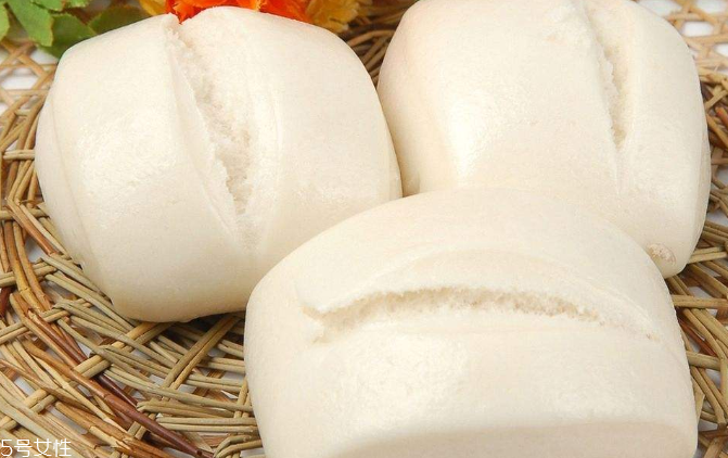 香蕉饅頭怎么做好吃 讓寶寶愛上吃飯 香蕉饅頭怎么做好吃 讓寶寶愛上吃飯