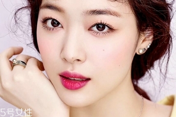 超聲刀要服用膠原蛋白 這個(gè)說法是錯(cuò)誤的 超聲刀要服用膠原蛋白 這個(gè)說法是錯(cuò)誤的