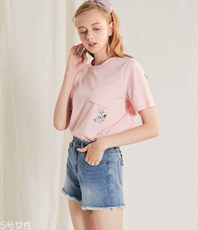 小個子女生夏天怎么穿搭 高跟鞋放一邊 小個子女生夏天怎么穿搭 高跟鞋放一邊