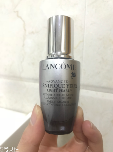 蘭蔻小黑瓶肌底液好嗎 效果非常出色 蘭蔻小黑瓶肌底液好嗎 效果非常出色