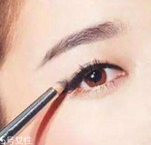 半永久美瞳線怎么洗臉 這么做能避免發(fā)炎 半永久美瞳線怎么洗臉 這么做能避免發(fā)炎