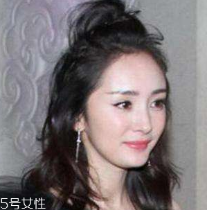 美瞳環(huán)狀花紋適合什么人 基礎日常很百搭 美瞳環(huán)狀花紋適合什么人 基礎日常很百搭