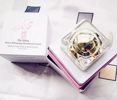 素顏霜能遮瑕嗎 含滑石粉和氧化鋅才遮瑕 素顏霜能遮瑕嗎 含滑石粉和氧化鋅才遮瑕