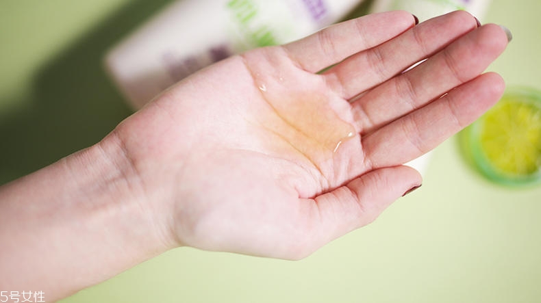 aussie洗發(fā)水怎么樣 發(fā)量少寶寶看過來 aussie洗發(fā)水怎么樣 發(fā)量少寶寶看過來