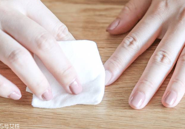 一次性洗臉巾好還是毛巾好 洗臉巾的六大用途 一次性洗臉巾好還是毛巾好 洗臉巾的六大用途