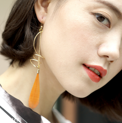圓臉適合什么耳環(huán) 給你風(fēng)情萬種的夏天 圓臉適合什么耳環(huán) 給你風(fēng)情萬種的夏天