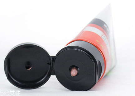 歐萊雅男士洗面奶女生可以用嗎 看哪款洗面奶 歐萊雅男士洗面奶女生可以用嗎 看哪款洗面奶