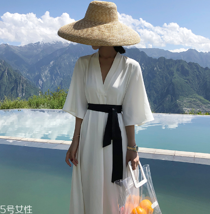 上班穿什么裙子 玩轉(zhuǎn)職場ol風