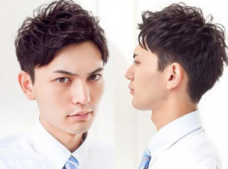 圓臉男生適合什么發(fā)型 這4款超帥氣 圓臉男生適合什么發(fā)型 這4款超帥氣