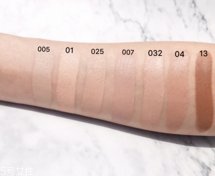 蘭蔻粉底棒適合什么膚質 干皮油皮都能輕松搞定 蘭蔻粉底棒適合什么膚質 干皮油皮都能輕松搞定