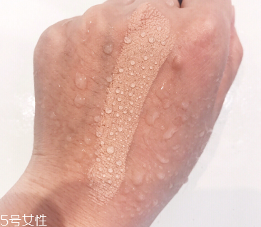 蘭蔻粉底棒適合什么膚質 干皮油皮都能輕松搞定 蘭蔻粉底棒適合什么膚質 干皮油皮都能輕松搞定