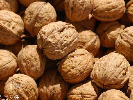 核桃油會上火嗎 植物油不上火