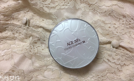 愛(ài)敬氣墊和珂萊歐氣墊哪個(gè)好 性?xún)r(jià)比都很棒 愛(ài)敬氣墊和珂萊歐氣墊哪個(gè)好 性?xún)r(jià)比都很棒