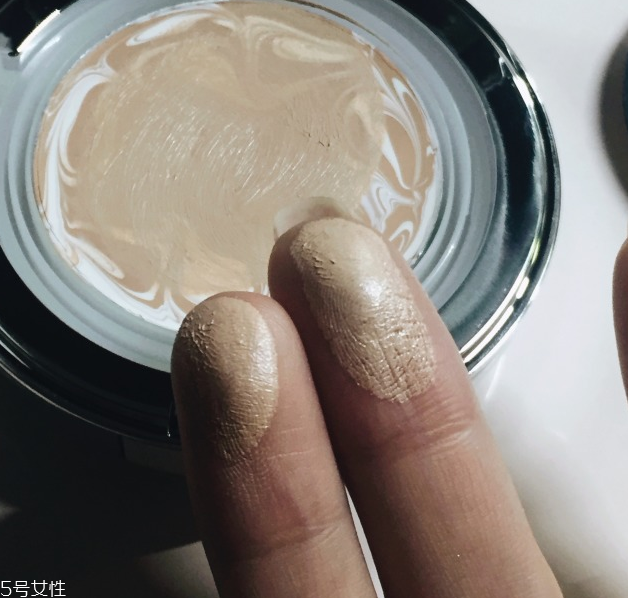 愛敬氣墊13號色怎么樣？愛敬氣墊水粉霜使用心得