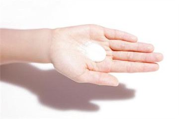 防曬用多少量最好 依不同質地加減份量