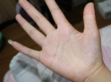 教你如何看生命線長短 教你如何看生命線長短