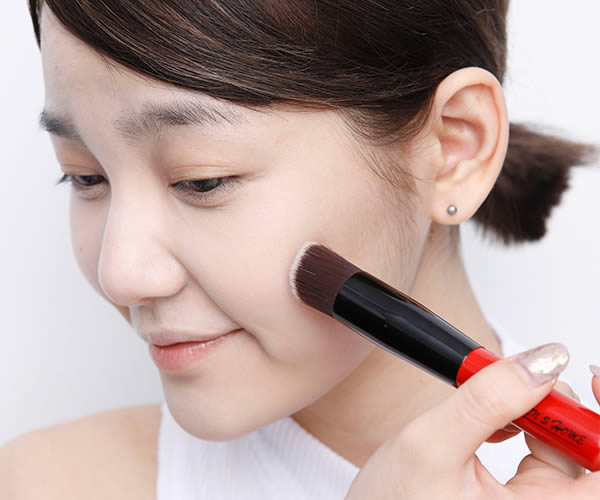 偽素顏底妝怎么畫 心機底妝教學(xué) 偽素顏底妝怎么畫 心機底妝教學(xué)
