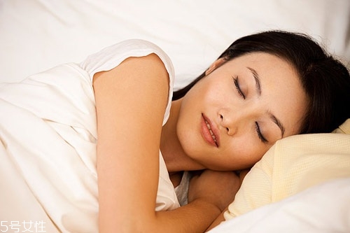 產(chǎn)后坐月子哪些癥狀是正?，F(xiàn)象？