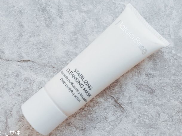 啫喱狀清潔面膜適合什么皮膚 敏感肌也可以嘗試 啫喱狀清潔面膜適合什么皮膚 敏感肌也可以嘗試