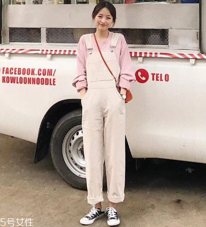 背帶褲要買大一碼嗎 正常碼數(shù)就行 背帶褲要買大一碼嗎 正常碼數(shù)就行