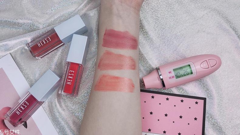 韓熙貞唇釉怎么樣 簡(jiǎn)單打造光感玻璃唇 韓熙貞唇釉怎么樣 簡(jiǎn)單打造光感玻璃唇