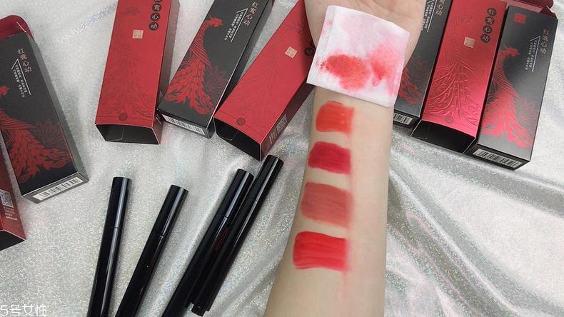 美康粉黛和稚優(yōu)泉唇釉哪個(gè)好 國(guó)產(chǎn)唇釉大pk 美康粉黛和稚優(yōu)泉唇釉哪個(gè)好 國(guó)產(chǎn)唇釉大pk