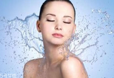 夏天吹空調(diào)皮膚會(huì)干嗎 做到這幾點(diǎn)就好 夏天吹空調(diào)皮膚會(huì)干嗎 做到這幾點(diǎn)就好