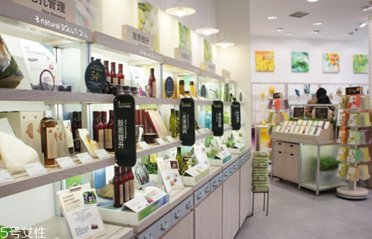 悅詩風(fēng)吟面霜怎么樣 平價中的戰(zhàn)斗機 悅詩風(fēng)吟面霜怎么樣 平價中的戰(zhàn)斗機