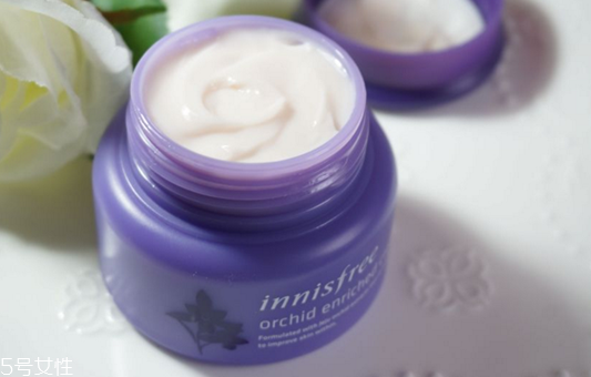 悅詩風(fēng)吟面霜怎么樣 平價中的戰(zhàn)斗機 悅詩風(fēng)吟面霜怎么樣 平價中的戰(zhàn)斗機