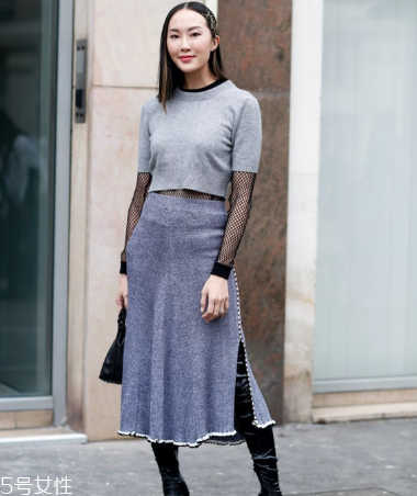 針織短袖什么時候穿 時尚圈大難題 針織短袖什么時候穿 時尚圈大難題