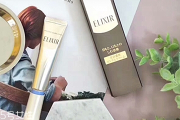 眼部細紋用什么眼霜好 2種細紋區(qū)別對待 眼部細紋用什么眼霜好 2種細紋區(qū)別對待